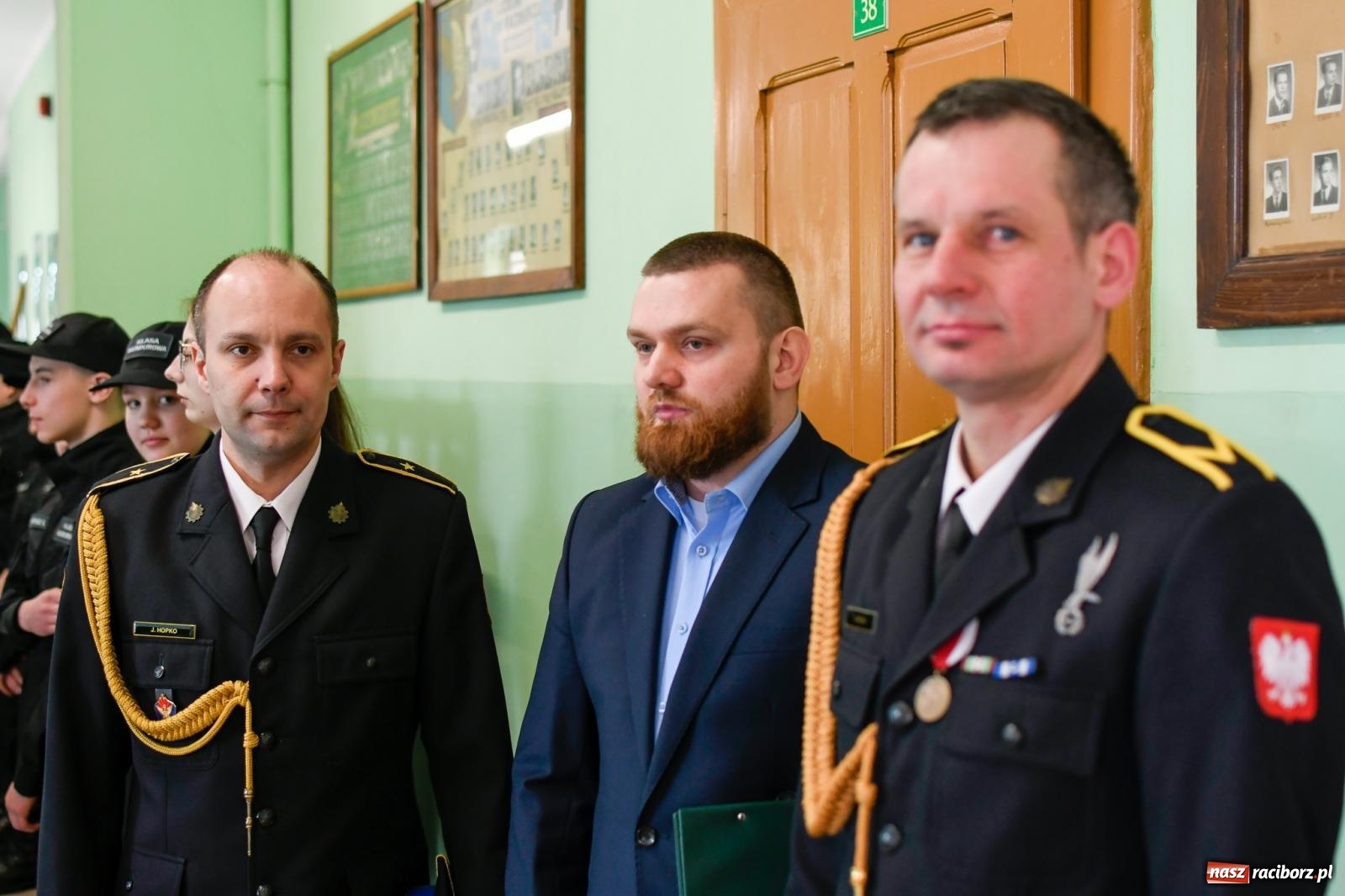 Zdjęcie w galerii na portalu naszraciborz.pl: Niech moc będzie z wami! Rekruci z Ekonomika złożyli ślubowanie wiadomości z regionu
