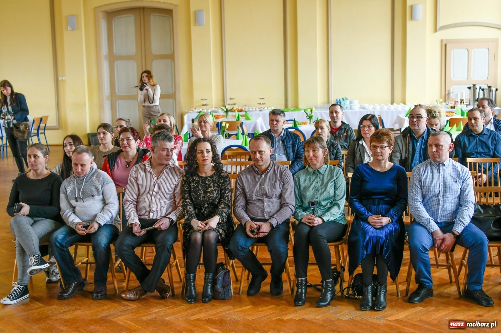 Zdjęcie w galerii na portalu naszraciborz.pl: Niech moc będzie z wami! Rekruci z Ekonomika złożyli ślubowanie wiadomości z regionu