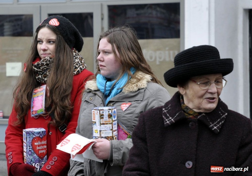 Zdjęcie w galerii na portalu naszraciborz.pl: Najpierw huk, a potem już liczenie wiadomości z regionu
