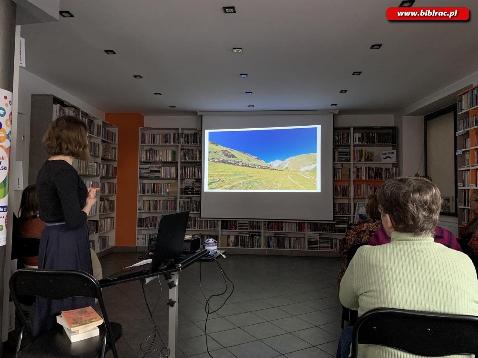 Zdjęcie w galerii na portalu naszraciborz.pl: Wędrówki w Tien Szan. Fotograficzna podróż w Klubie Przyjaciół Biblioteki wiadomości z regionu