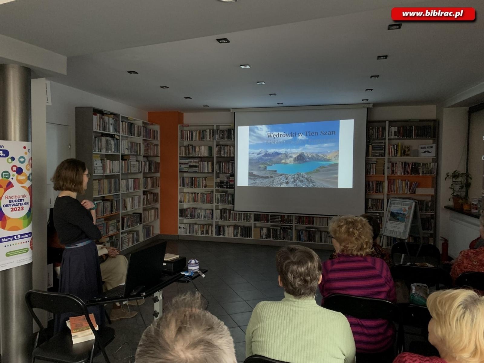 Zdjęcie w galerii na portalu naszraciborz.pl: Wędrówki w Tien Szan. Fotograficzna podróż w Klubie Przyjaciół Biblioteki wiadomości z regionu