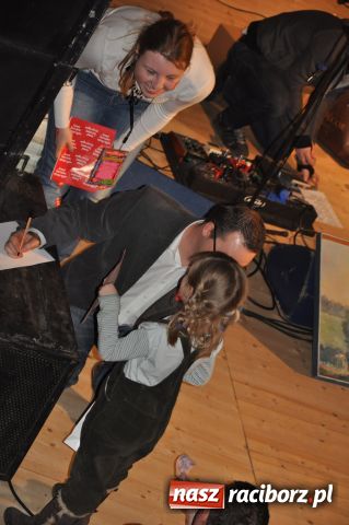 Zdjęcie w galerii na portalu naszraciborz.pl: Sukienka Ani Wyszkoni poszła za stówkę wiadomości z regionu