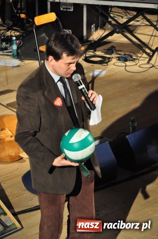 Zdjęcie w galerii na portalu naszraciborz.pl: Sukienka Ani Wyszkoni poszła za stówkę wiadomości z regionu