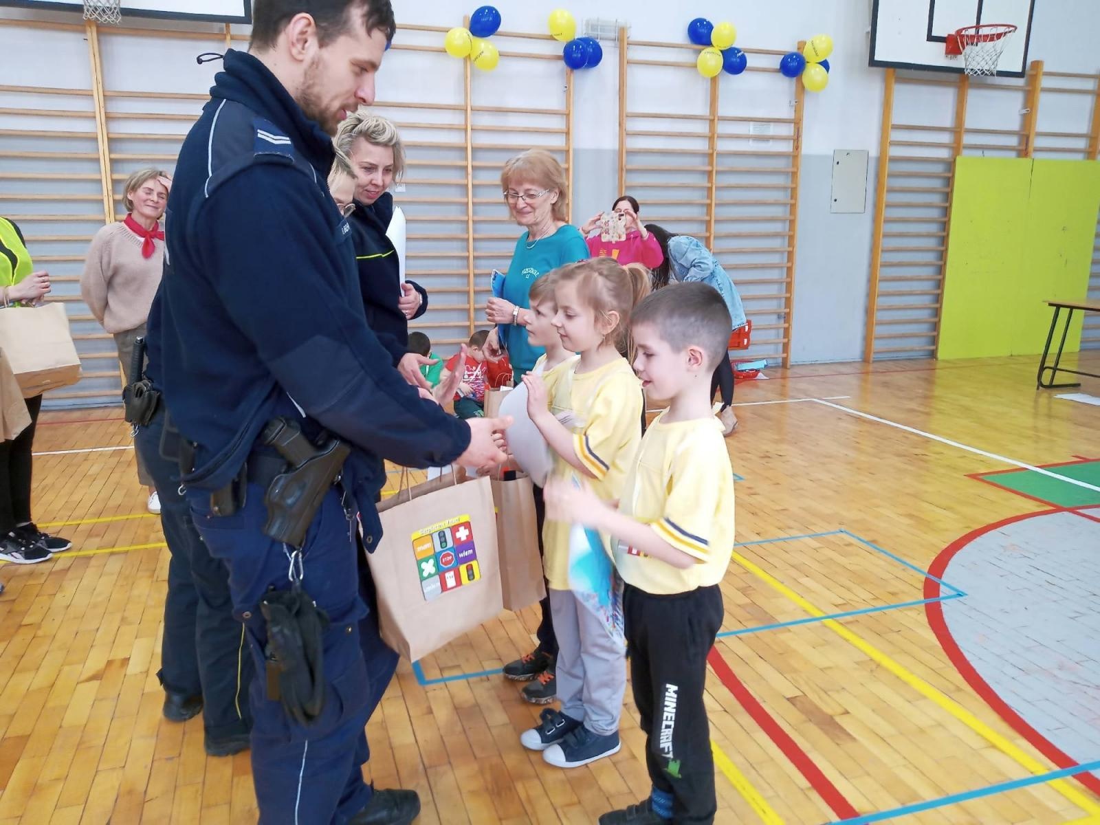 Zdjęcie w galerii na portalu naszraciborz.pl: Znam, wiem, umiem. Konkurs w PCS wiadomości z regionu