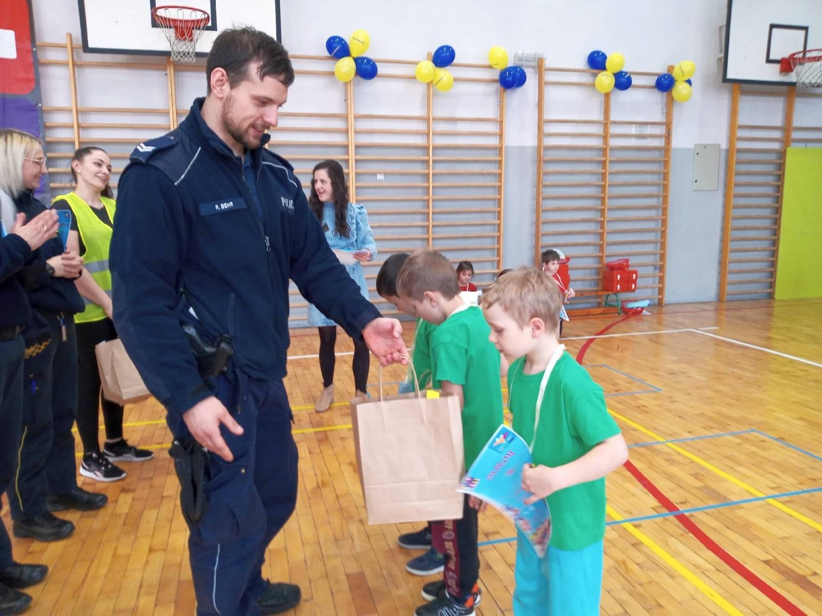 Zdjęcie w galerii na portalu naszraciborz.pl: Znam, wiem, umiem. Konkurs w PCS wiadomości z regionu