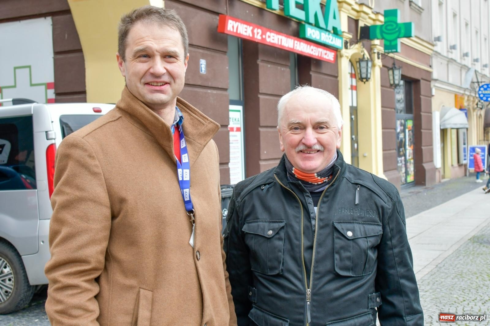 Zdjęcie w galerii na portalu naszraciborz.pl: Raciborskie śniadanie wielkanocne na Rynku [FOTO i WIDEO] wiadomości z regionu
