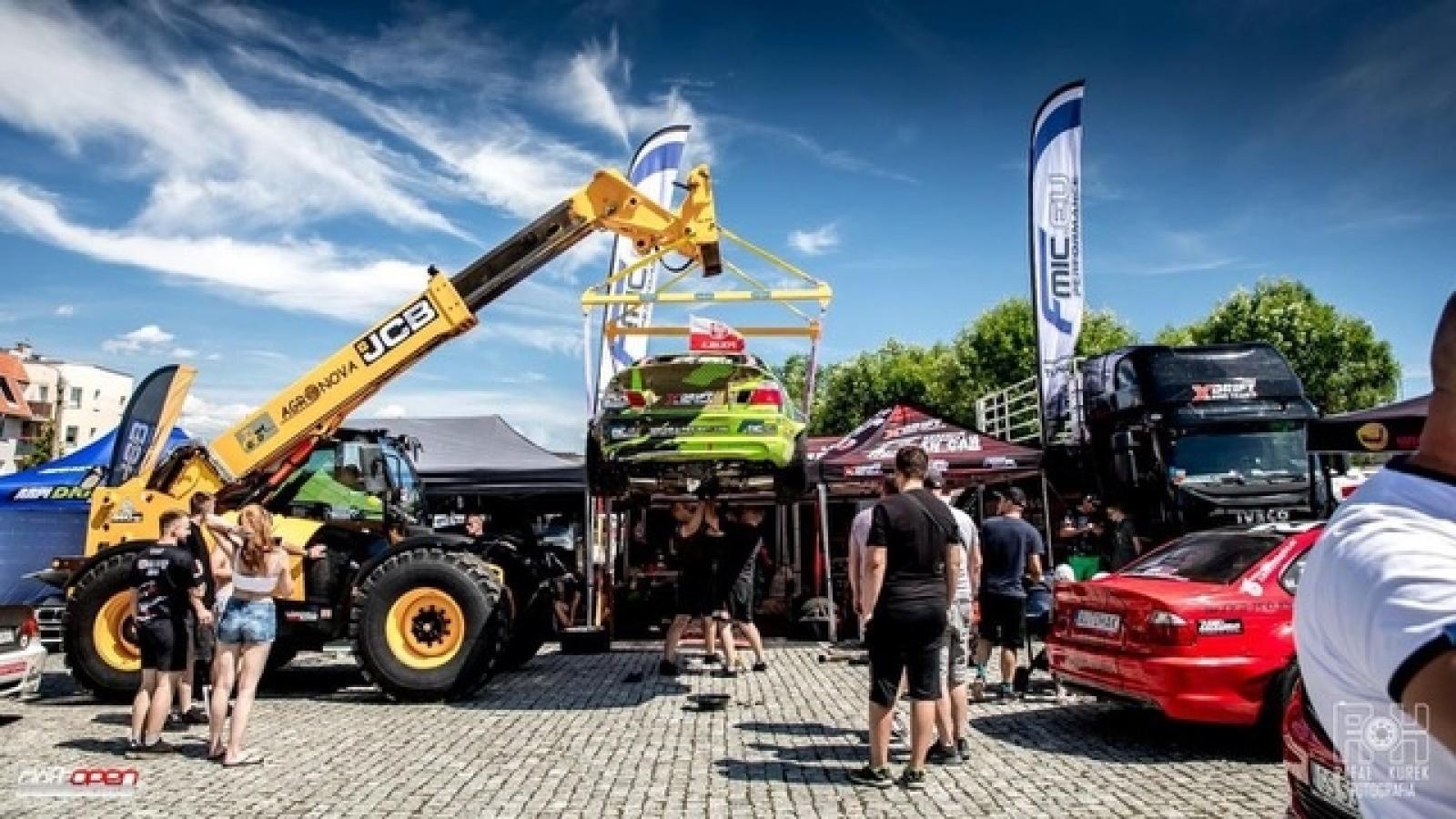 Zdjęcie w galerii na portalu naszraciborz.pl: POLISH GOODWOOD. Kietrz kolejny raz stolicą driftu z muzyką w tle wiadomości z regionu