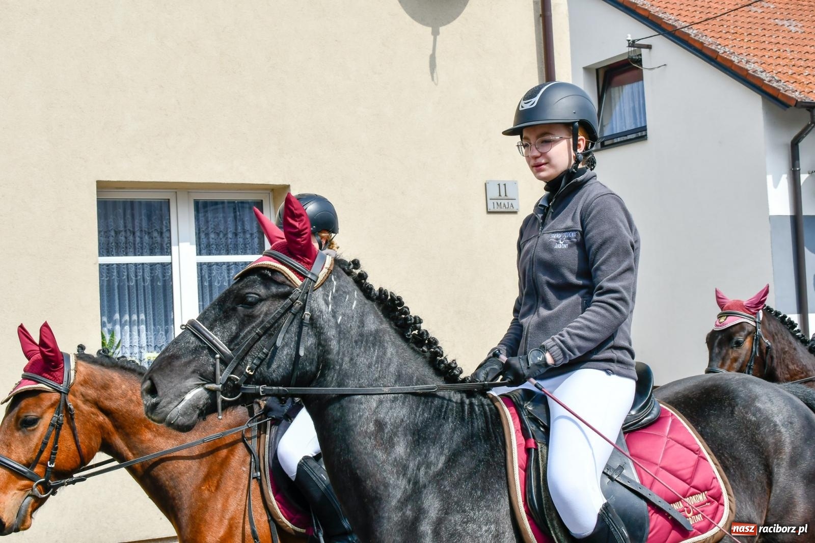 Zdjęcie w galerii na portalu naszraciborz.pl: Procesja wielkanocna w Pietrowicach Wielkich. Obrzęd religijny i dziedzictwo kulturowe [FOTO i WIDEO] wiadomości z regionu