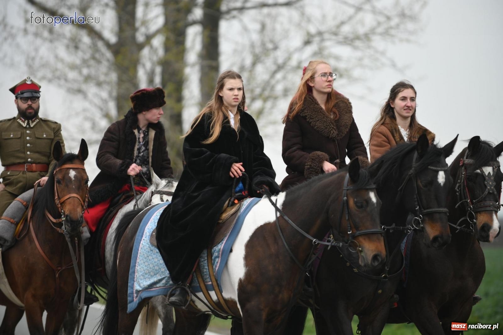 Zdjęcie w galerii na portalu naszraciborz.pl: Parada konna w Pietrowicach Wielkich [FOTO] wiadomości z regionu