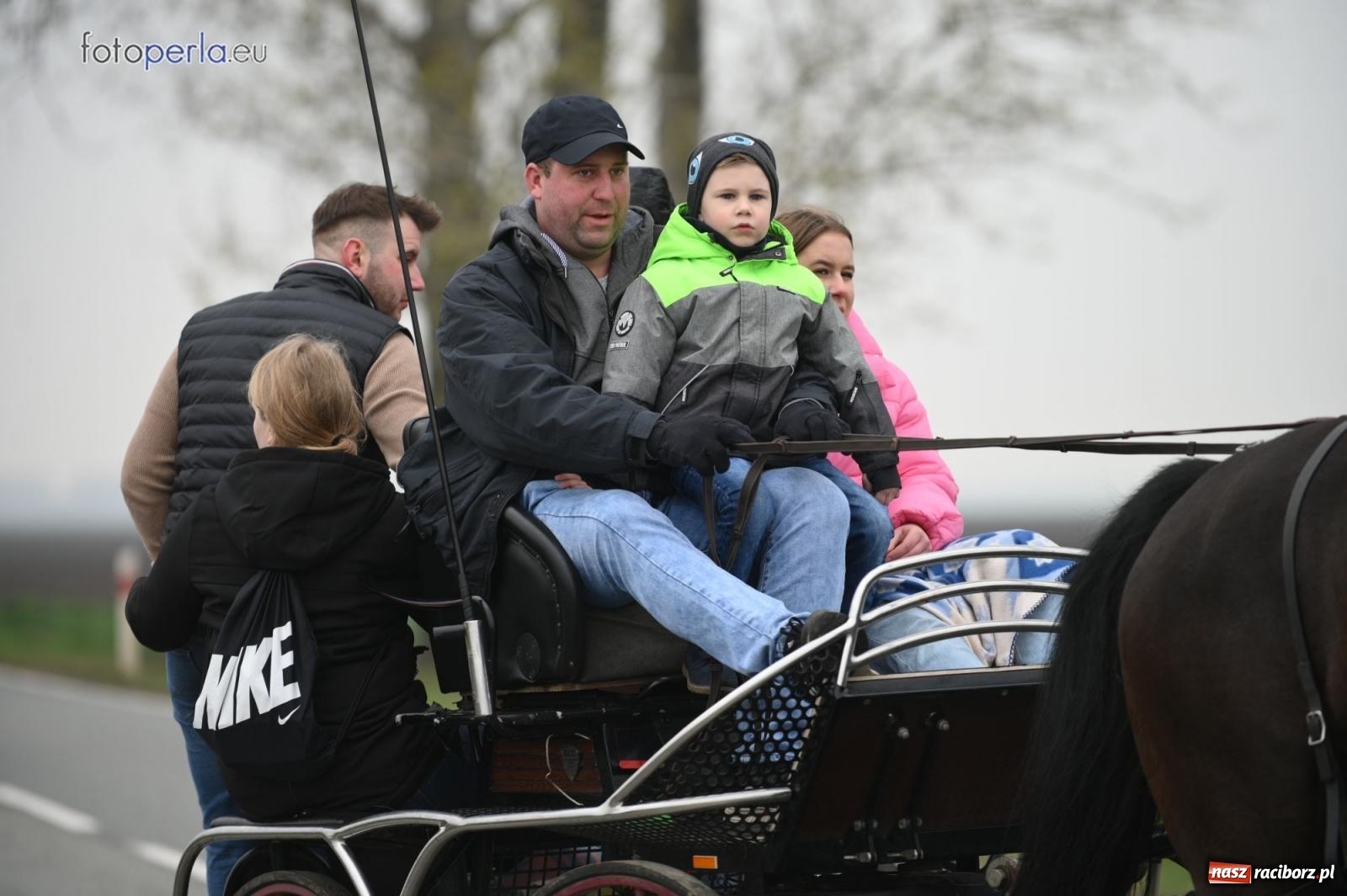 Zdjęcie w galerii na portalu naszraciborz.pl: Parada konna w Pietrowicach Wielkich [FOTO] wiadomości z regionu