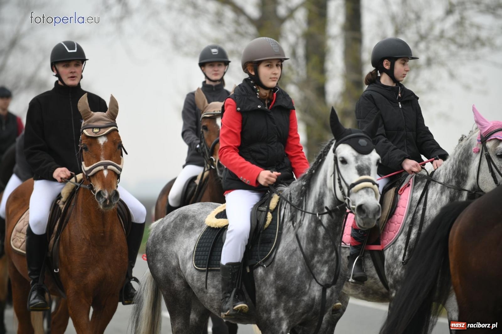 Zdjęcie w galerii na portalu naszraciborz.pl: Parada konna w Pietrowicach Wielkich [FOTO] wiadomości z regionu