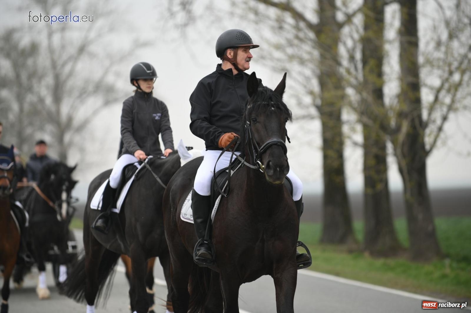 Zdjęcie w galerii na portalu naszraciborz.pl: Parada konna w Pietrowicach Wielkich [FOTO] wiadomości z regionu
