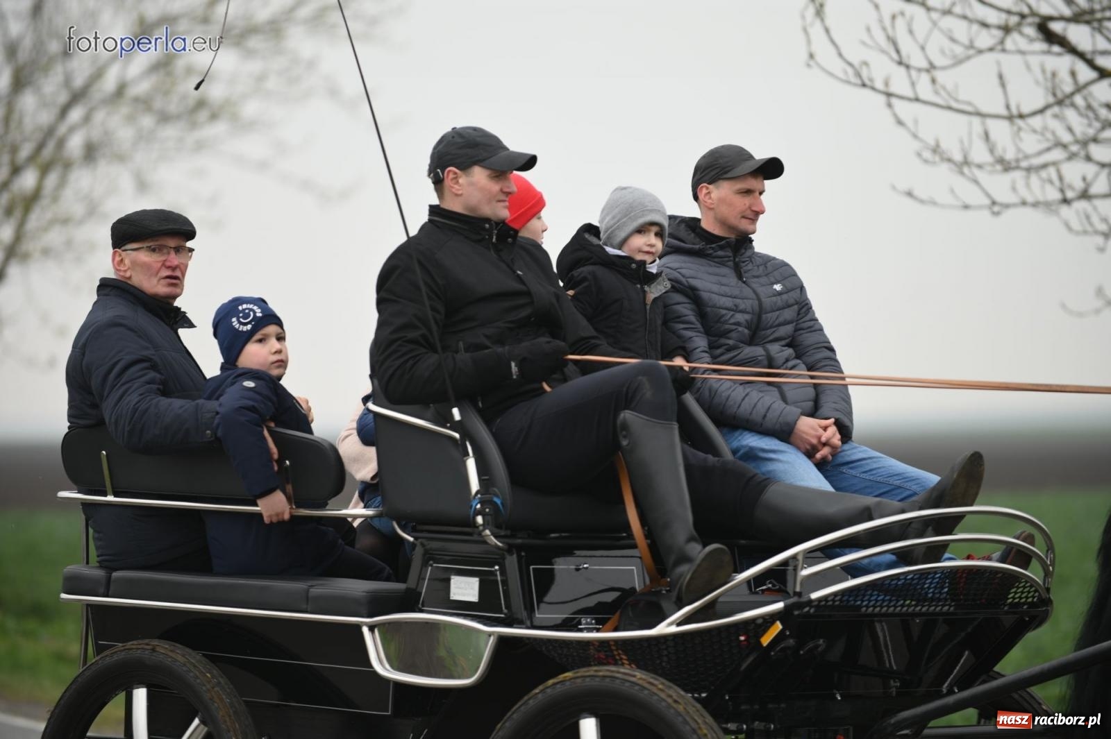 Zdjęcie w galerii na portalu naszraciborz.pl: Parada konna w Pietrowicach Wielkich [FOTO] wiadomości z regionu