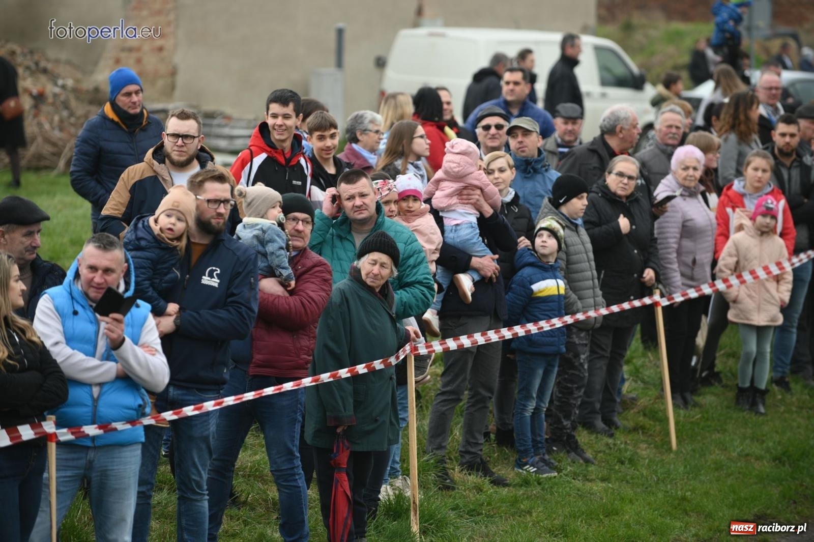 Zdjęcie w galerii na portalu naszraciborz.pl: Parada konna w Pietrowicach Wielkich [FOTO] wiadomości z regionu