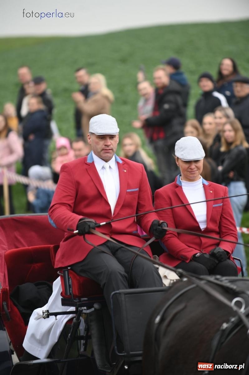 Zdjęcie w galerii na portalu naszraciborz.pl: Parada konna w Pietrowicach Wielkich [FOTO] wiadomości z regionu