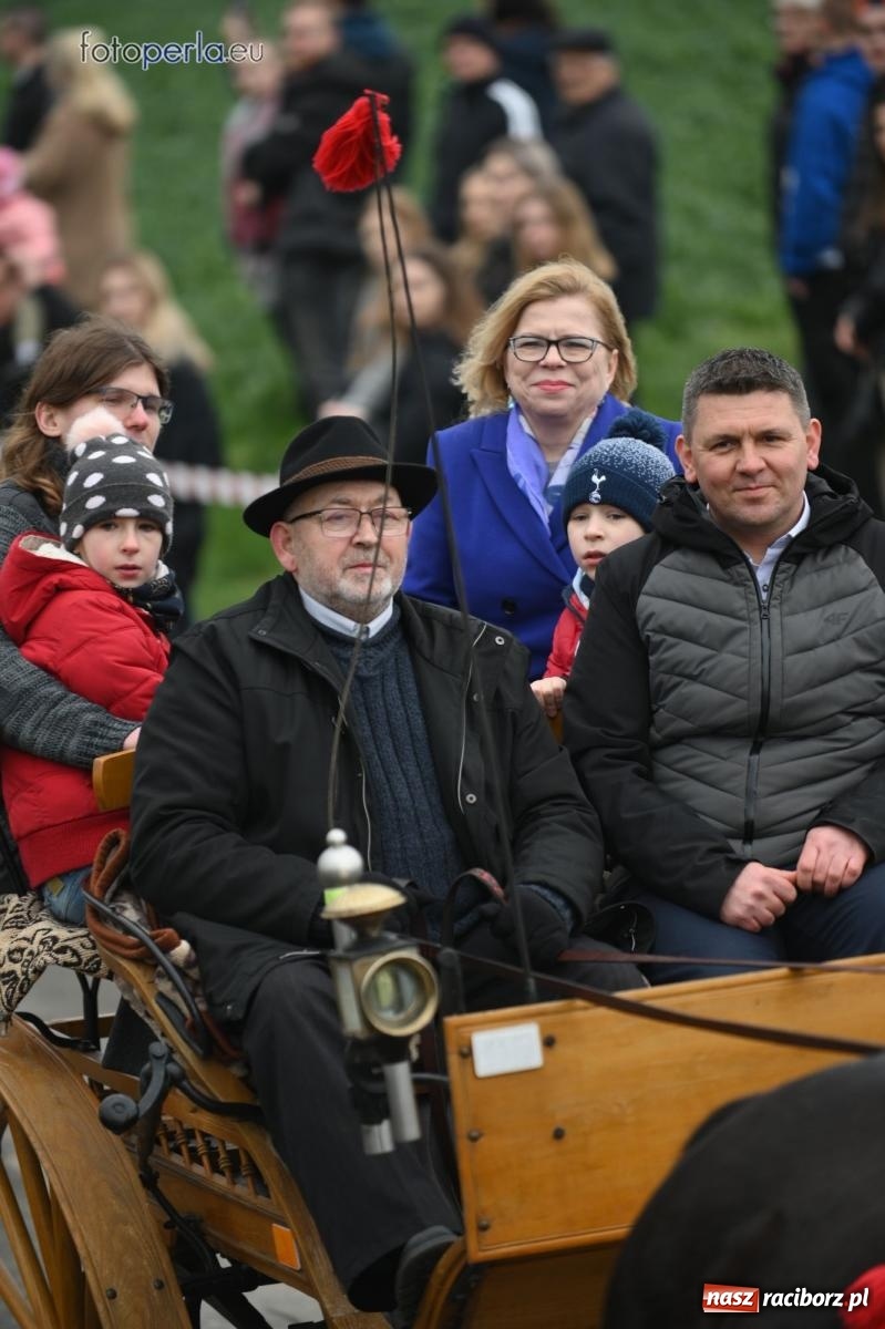 Zdjęcie w galerii na portalu naszraciborz.pl: Parada konna w Pietrowicach Wielkich [FOTO] wiadomości z regionu