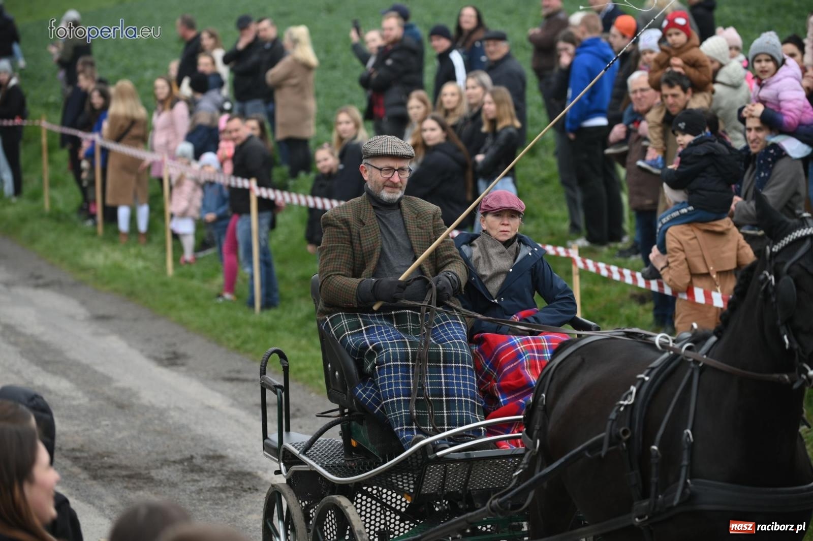 Zdjęcie w galerii na portalu naszraciborz.pl: Parada konna w Pietrowicach Wielkich [FOTO] wiadomości z regionu