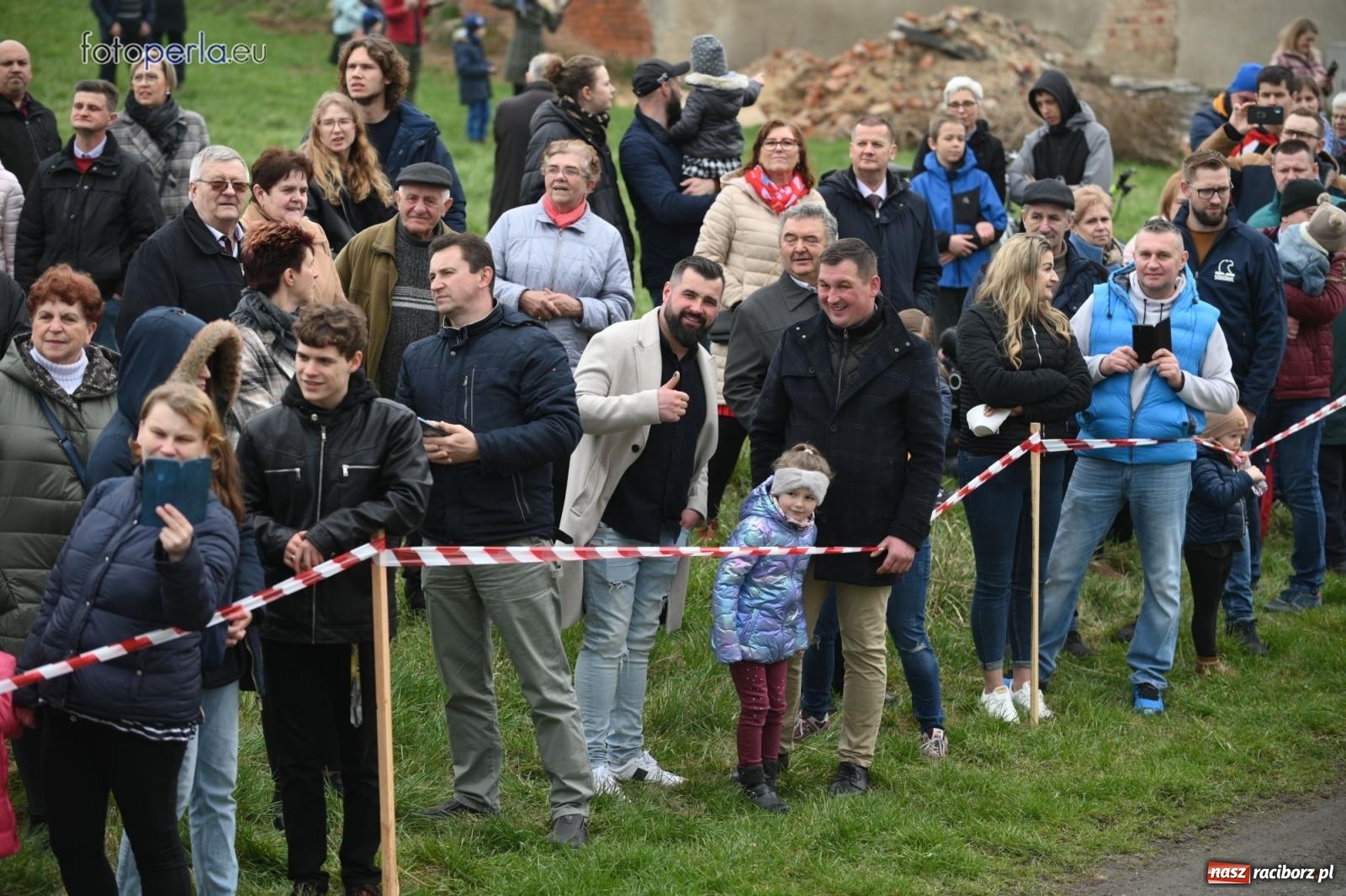 Zdjęcie w galerii na portalu naszraciborz.pl: Parada konna w Pietrowicach Wielkich [FOTO] wiadomości z regionu