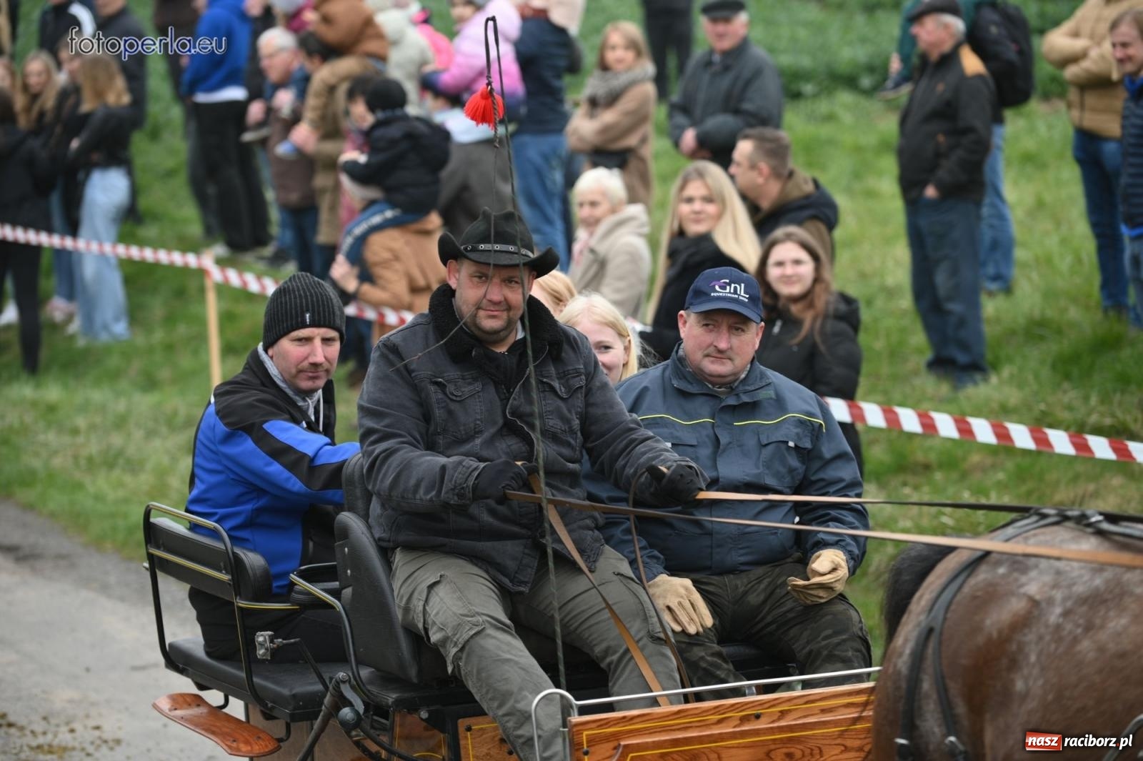 Zdjęcie w galerii na portalu naszraciborz.pl: Parada konna w Pietrowicach Wielkich [FOTO] wiadomości z regionu