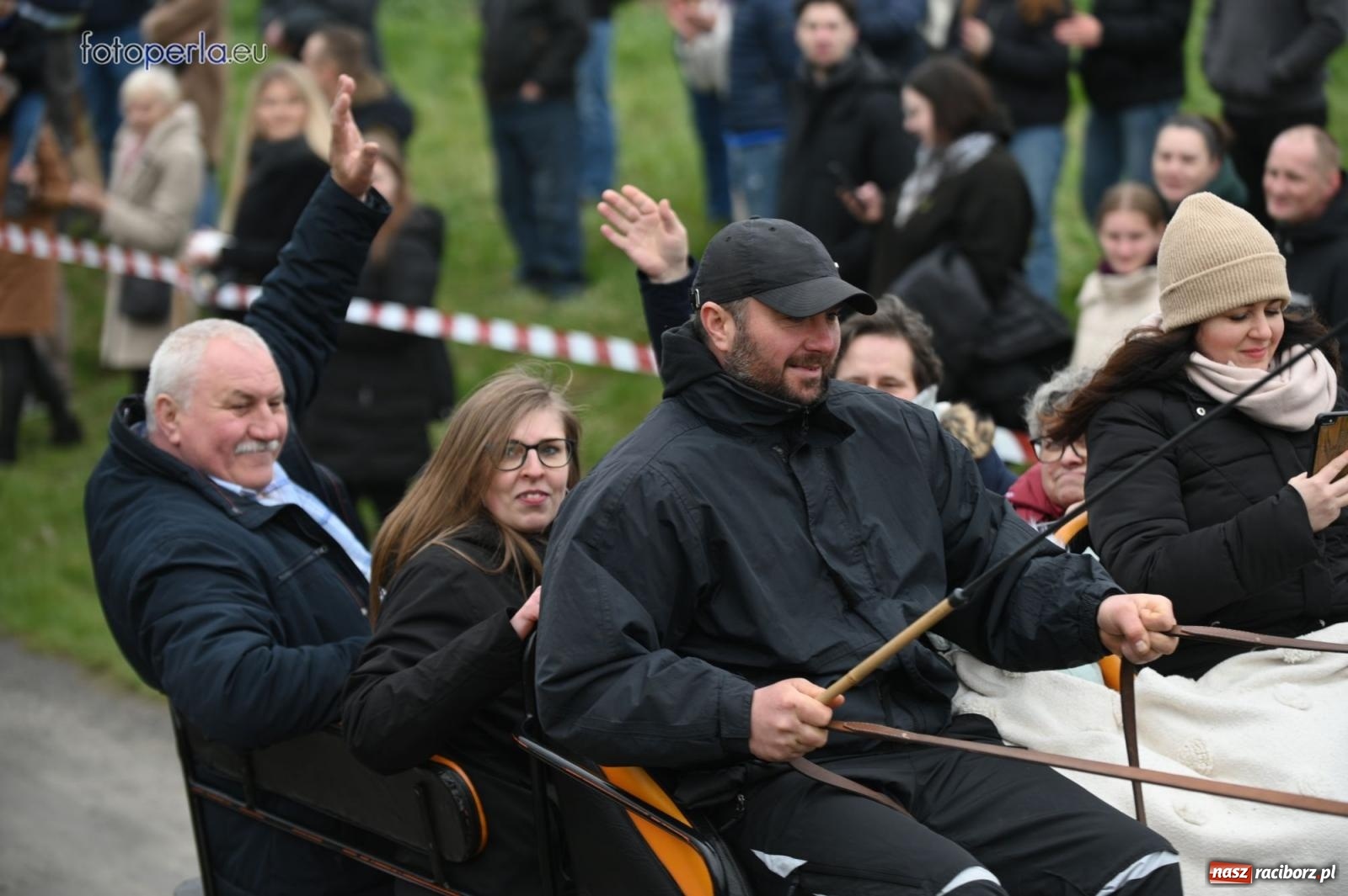 Zdjęcie w galerii na portalu naszraciborz.pl: Parada konna w Pietrowicach Wielkich [FOTO] wiadomości z regionu