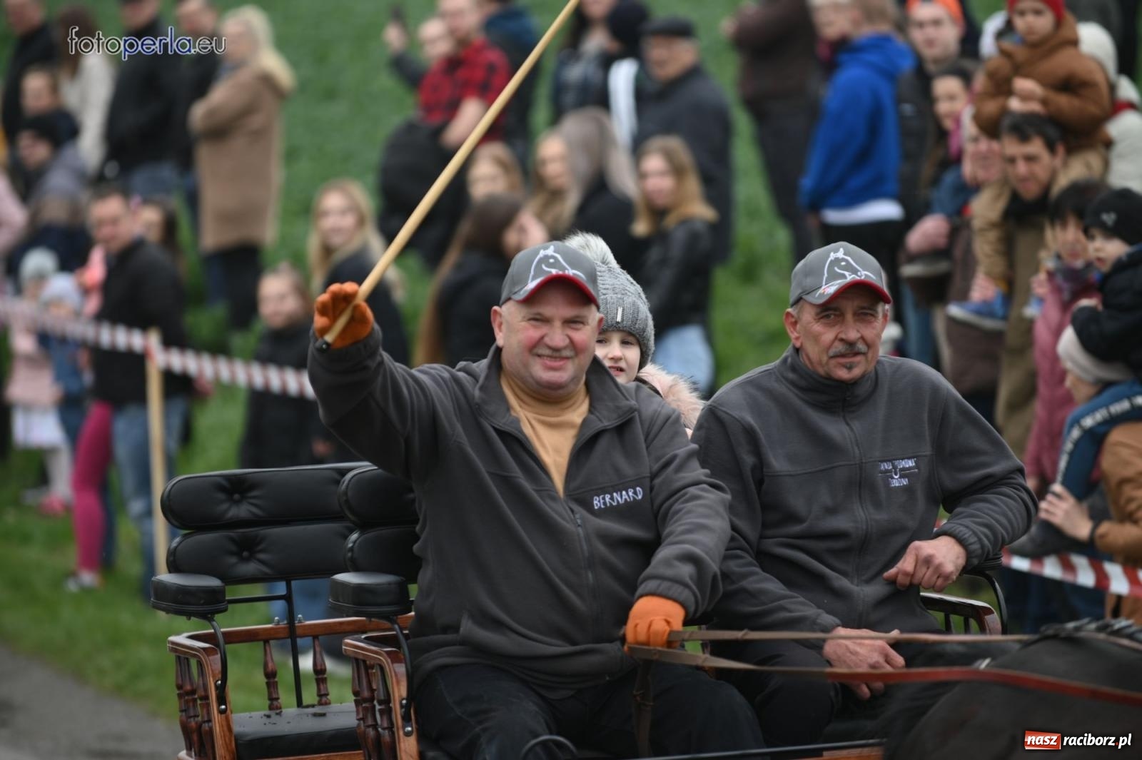 Zdjęcie w galerii na portalu naszraciborz.pl: Parada konna w Pietrowicach Wielkich [FOTO] wiadomości z regionu