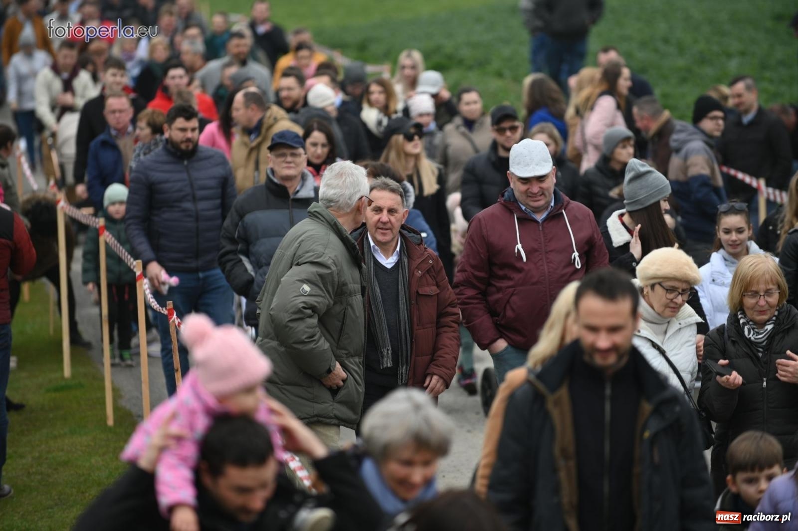 Zdjęcie w galerii na portalu naszraciborz.pl: Parada konna w Pietrowicach Wielkich [FOTO] wiadomości z regionu