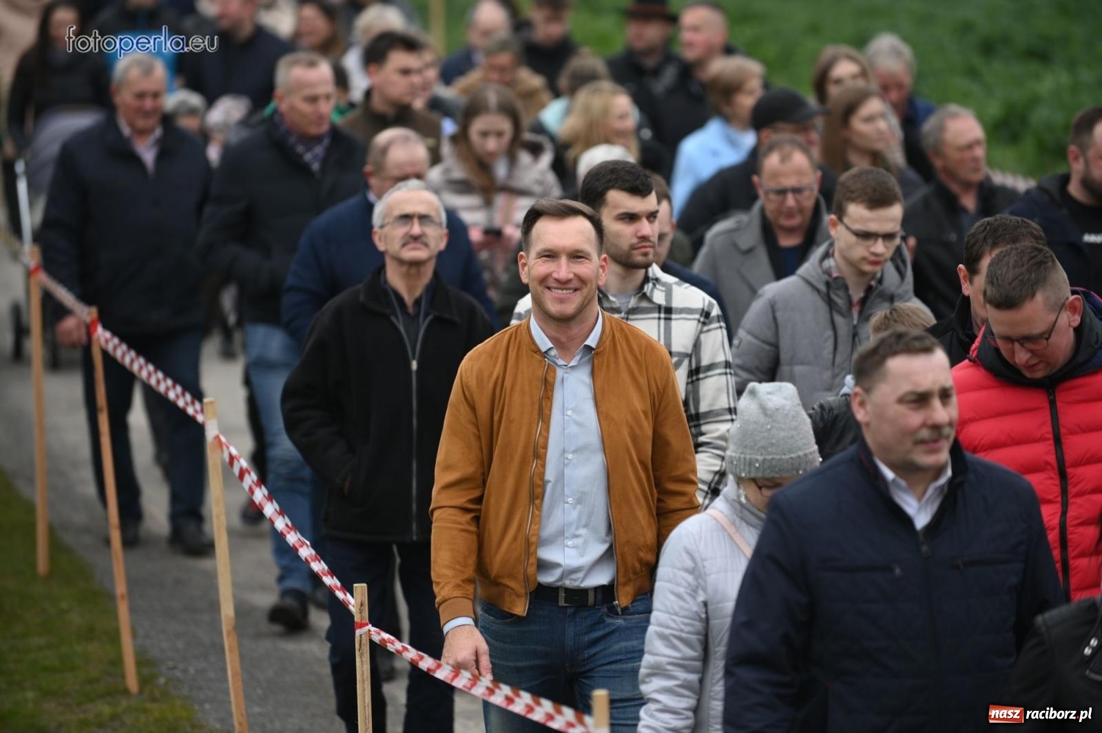 Zdjęcie w galerii na portalu naszraciborz.pl: Parada konna w Pietrowicach Wielkich [FOTO] wiadomości z regionu