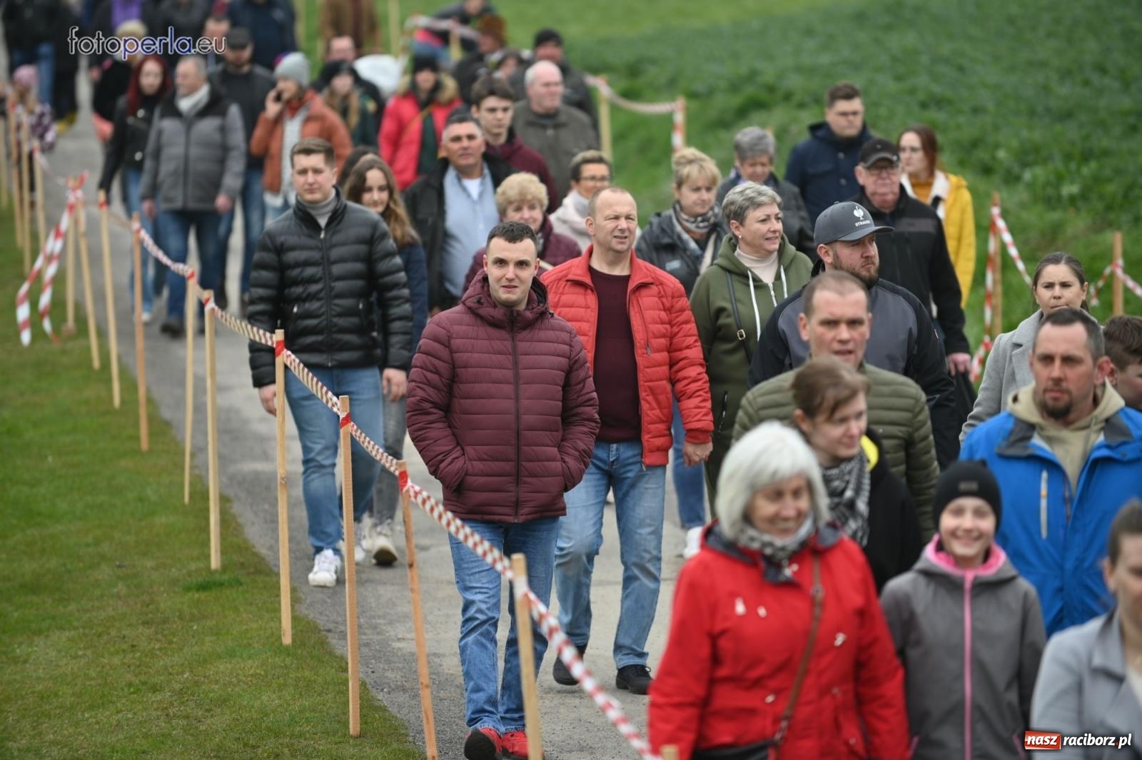 Zdjęcie w galerii na portalu naszraciborz.pl: Parada konna w Pietrowicach Wielkich [FOTO] wiadomości z regionu