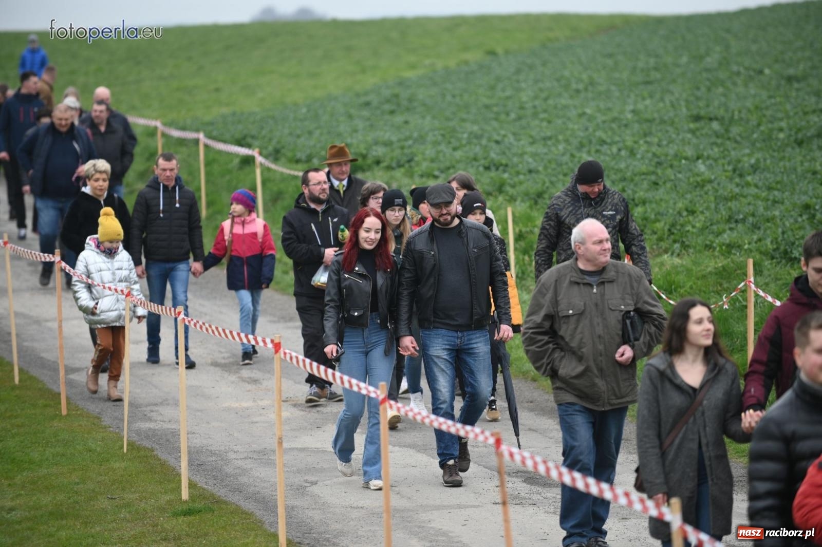 Zdjęcie w galerii na portalu naszraciborz.pl: Parada konna w Pietrowicach Wielkich [FOTO] wiadomości z regionu