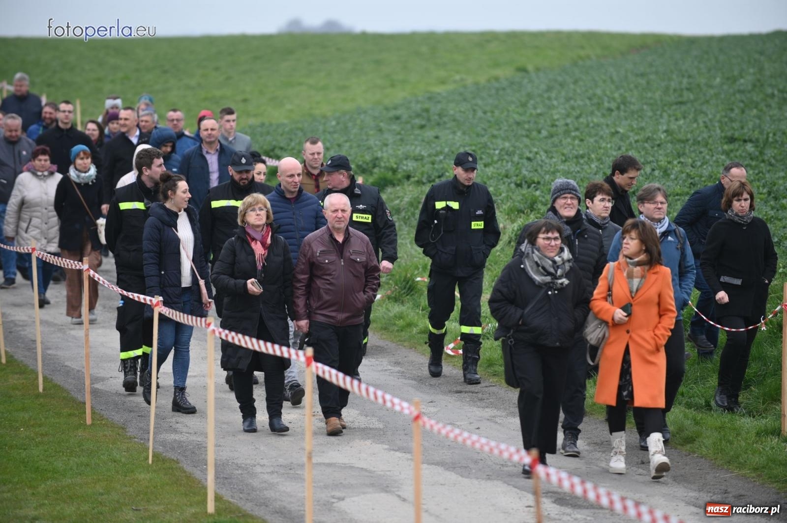 Zdjęcie w galerii na portalu naszraciborz.pl: Parada konna w Pietrowicach Wielkich [FOTO] wiadomości z regionu