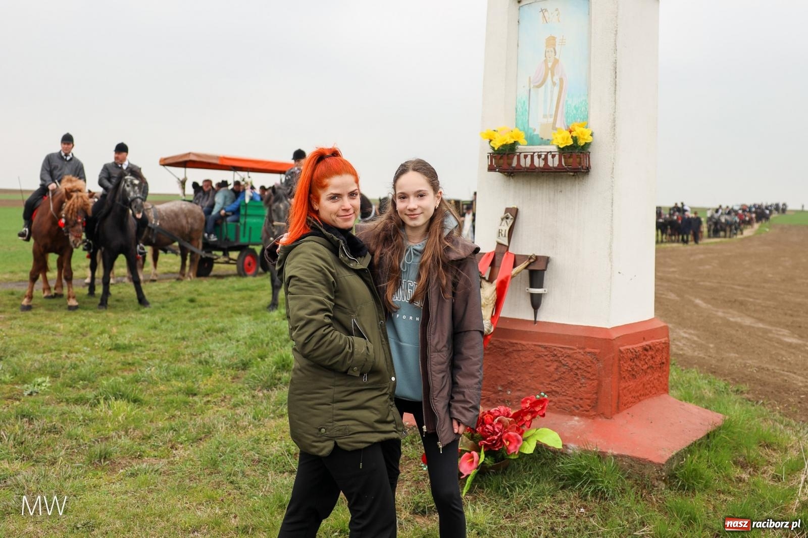 Zdjęcie w galerii na portalu naszraciborz.pl: Ludzie i obrzędy. Przy świętym Urbanie na skraju Bieńkowic i Raciborza [FOTO] wiadomości z regionu