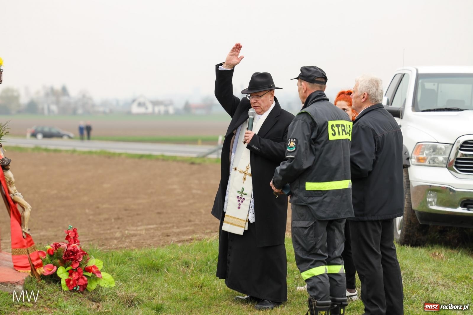 Zdjęcie w galerii na portalu naszraciborz.pl: Ludzie i obrzędy. Przy świętym Urbanie na skraju Bieńkowic i Raciborza [FOTO] wiadomości z regionu