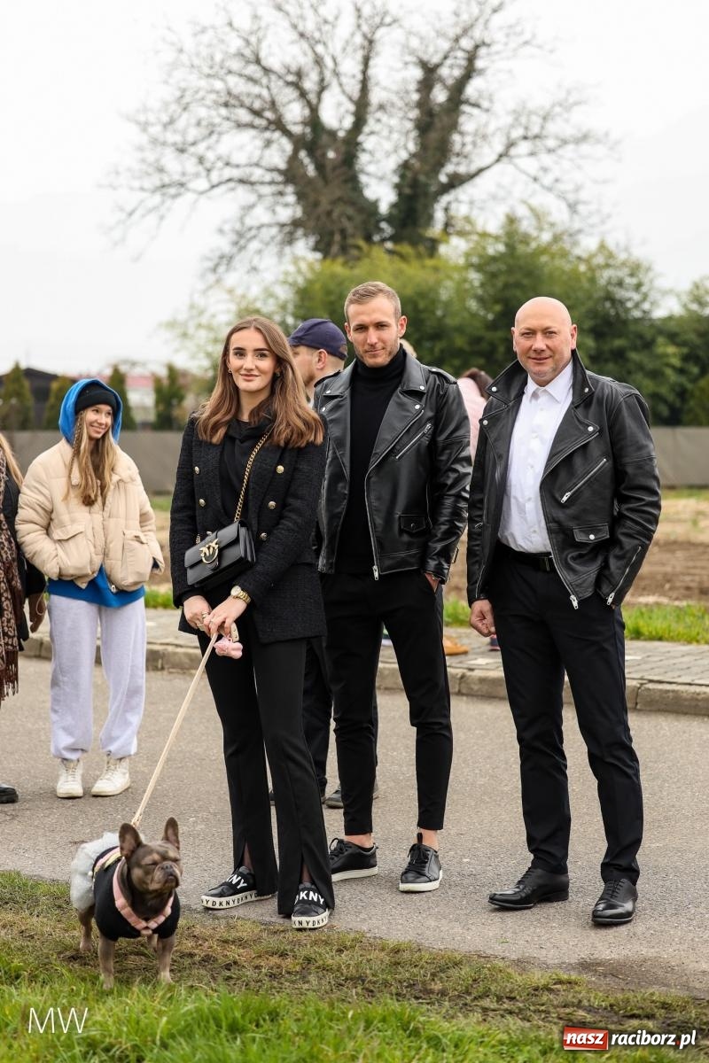 Zdjęcie w galerii na portalu naszraciborz.pl: Ludzie i obrzędy. Gonitwa wielkanocna w dorzeczu Psiny i Odry [FOTO] wiadomości z regionu