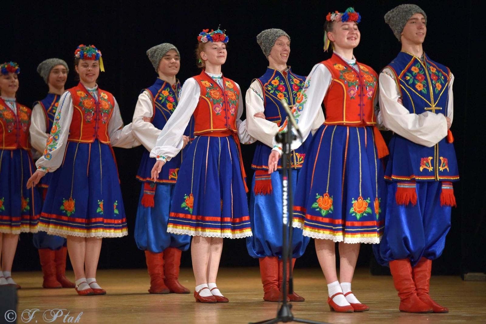 Zdjęcie w galerii na portalu naszraciborz.pl: Ukraiński BARWINOK - niezwykłe widowisko w RCK wiadomości z regionu