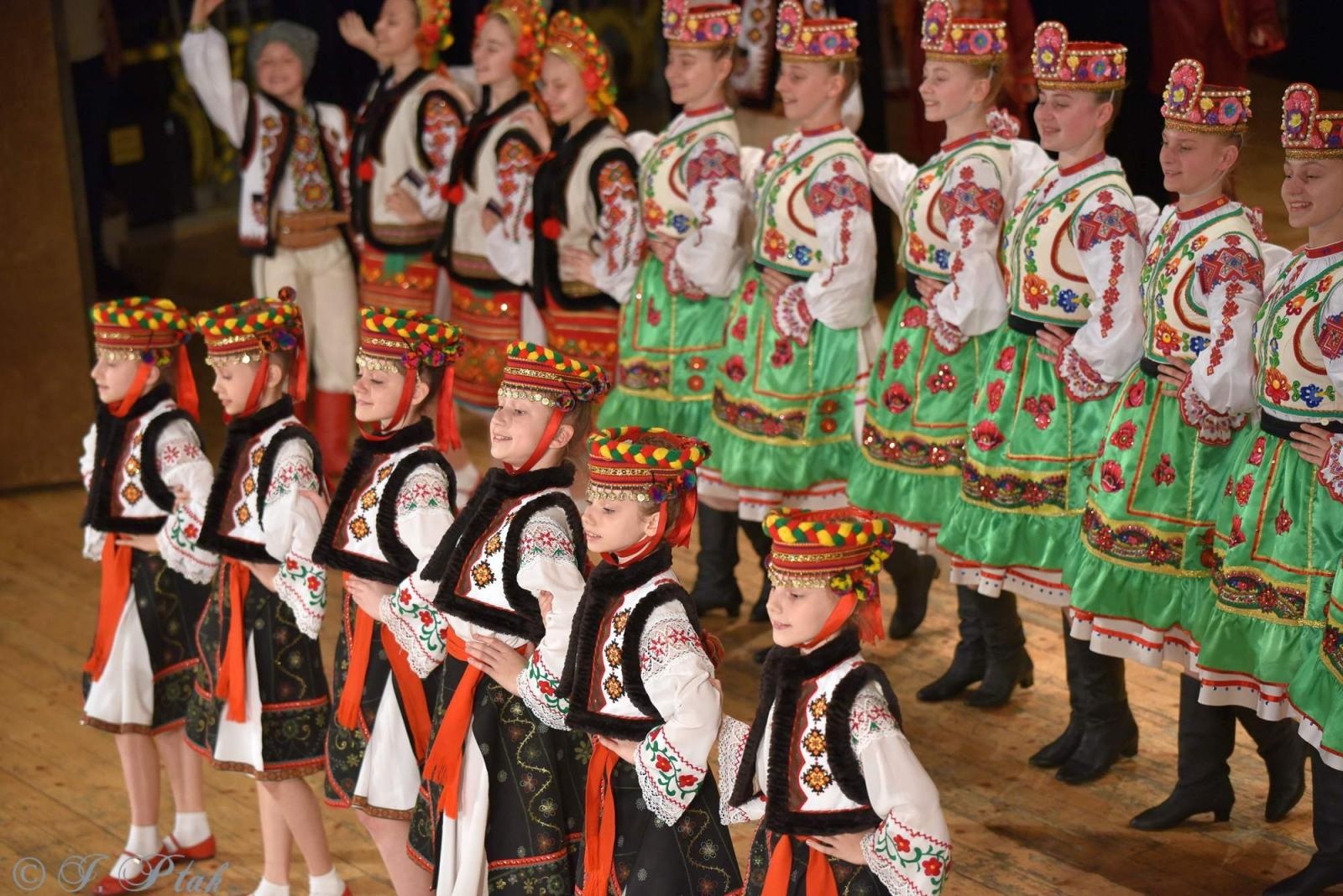 Zdjęcie w galerii na portalu naszraciborz.pl: Ukraiński BARWINOK - niezwykłe widowisko w RCK wiadomości z regionu