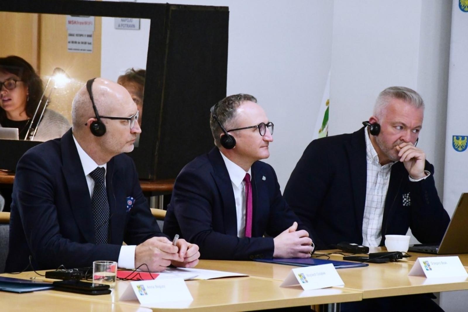 Zdjęcie w galerii na portalu naszraciborz.pl: Województwo Śląskie i Kraj Morawsko-Śląski - wspólne drogi transformacji wiadomości z regionu