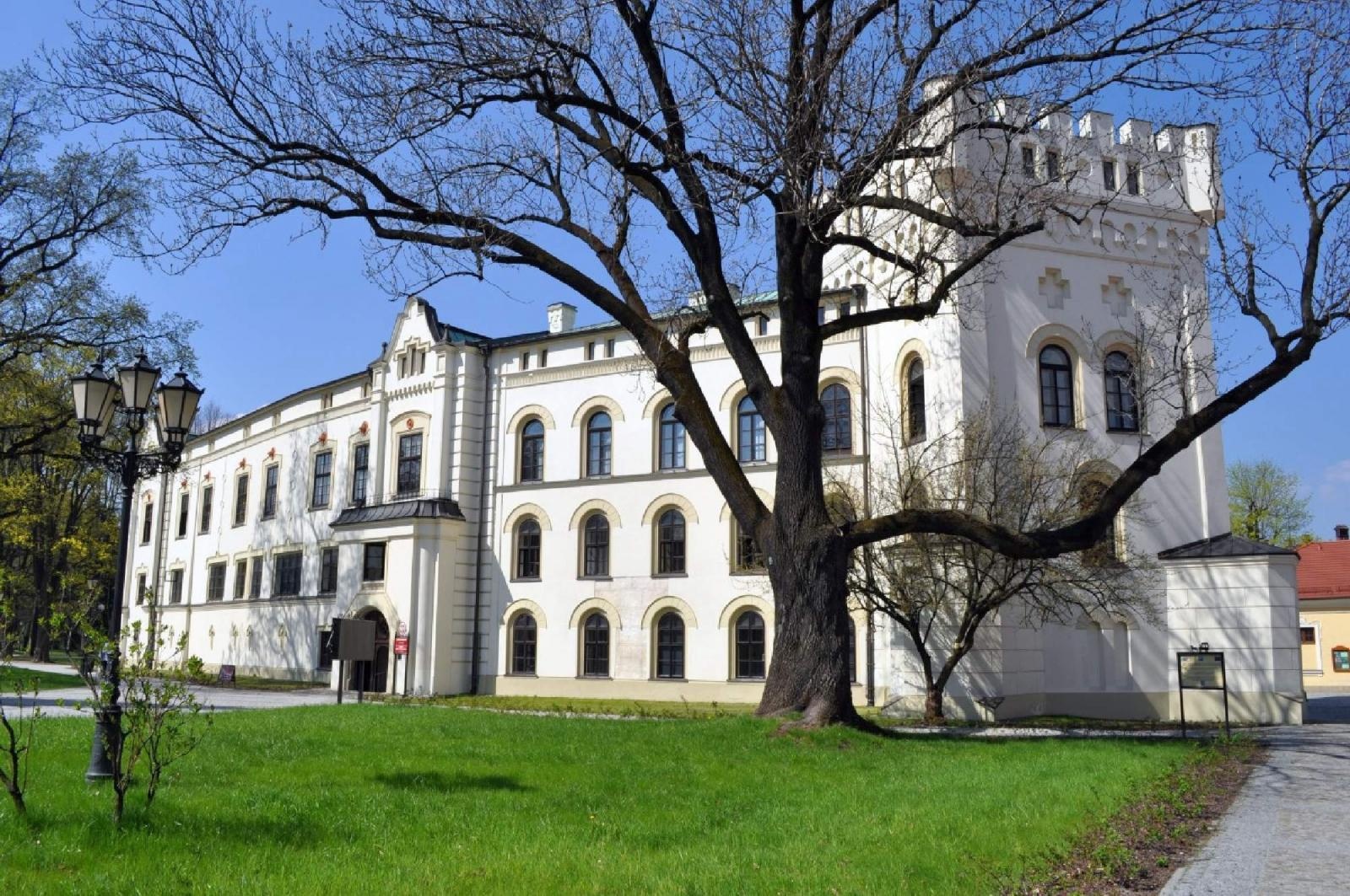 Zdjęcie w galerii na portalu naszraciborz.pl: Wystartowały zapisy na obóz CAMP KONIAKÓW oraz PÓŁKOLONIE PODRÓŻNICZE wiadomości z regionu
