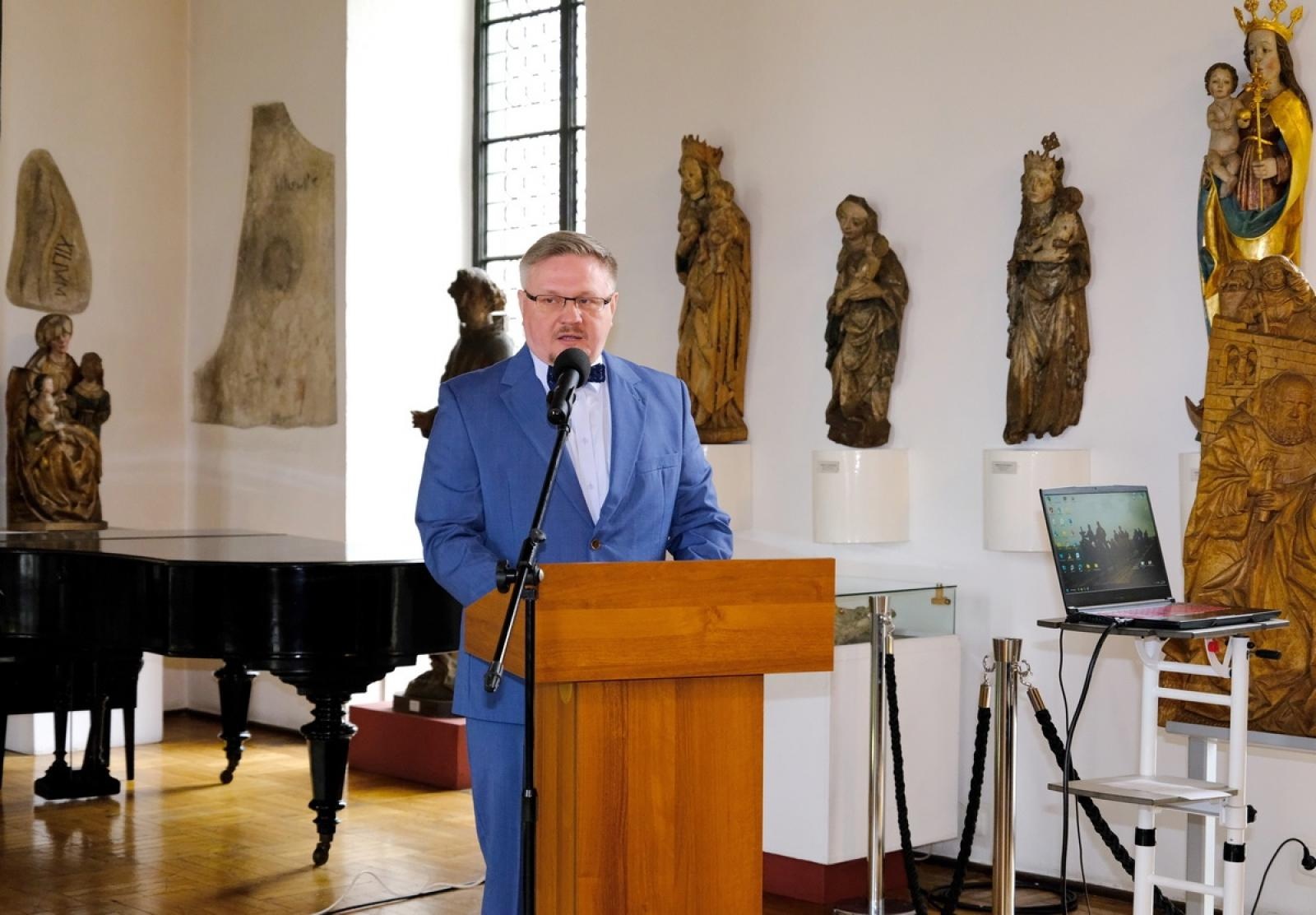 Zdjęcie w galerii na portalu naszraciborz.pl: Konferencja i wystawa. O śląskich zwyczajach w Muzeum wiadomości z regionu