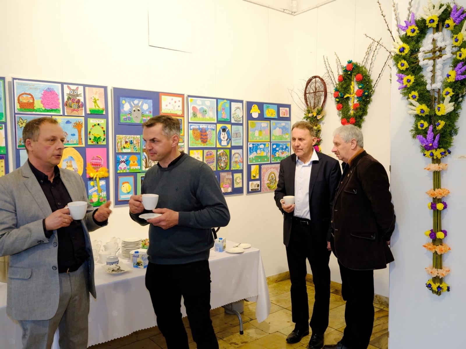 Zdjęcie w galerii na portalu naszraciborz.pl: Konferencja i wystawa. O śląskich zwyczajach w Muzeum wiadomości z regionu