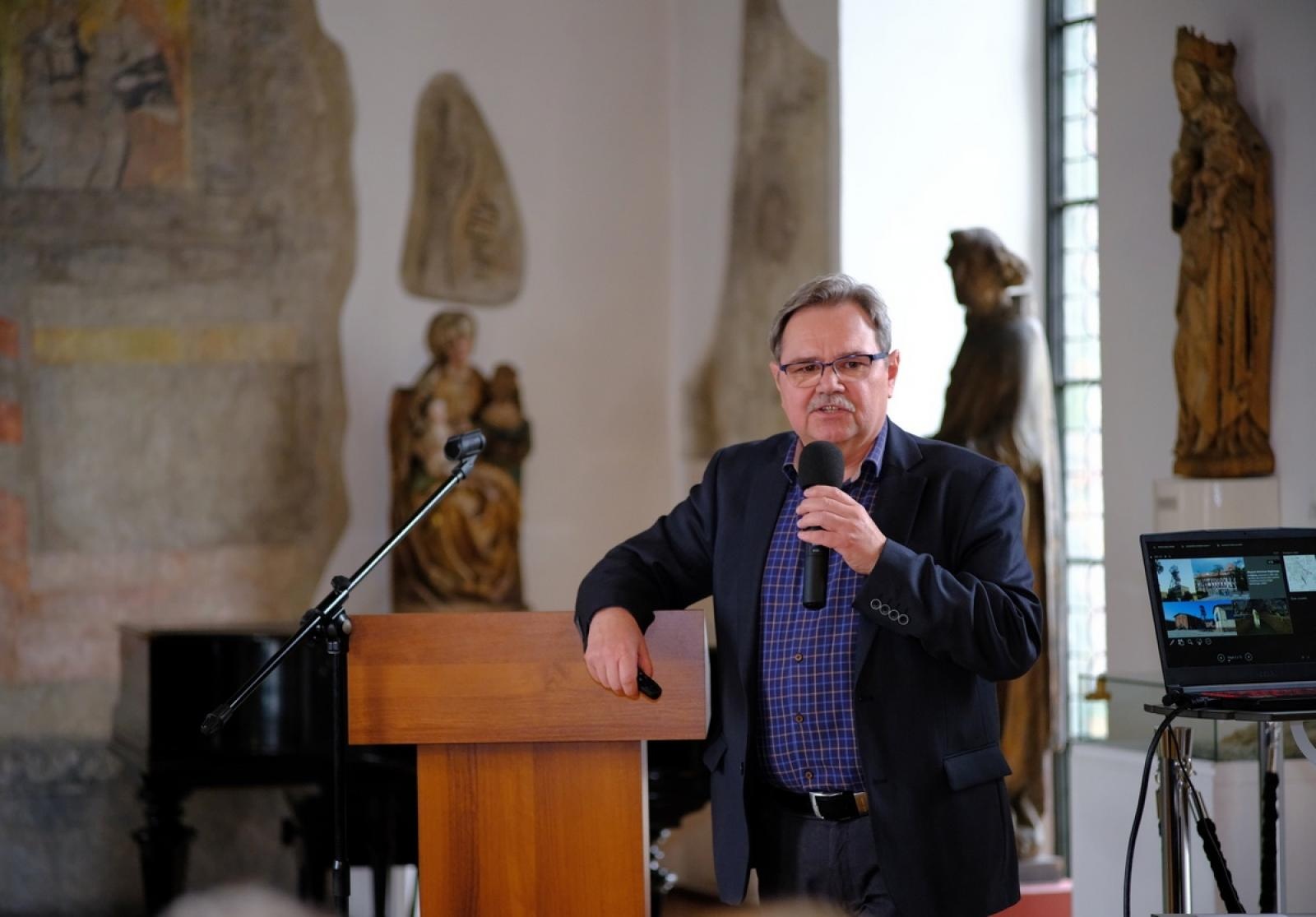 Zdjęcie w galerii na portalu naszraciborz.pl: Konferencja i wystawa. O śląskich zwyczajach w Muzeum wiadomości z regionu