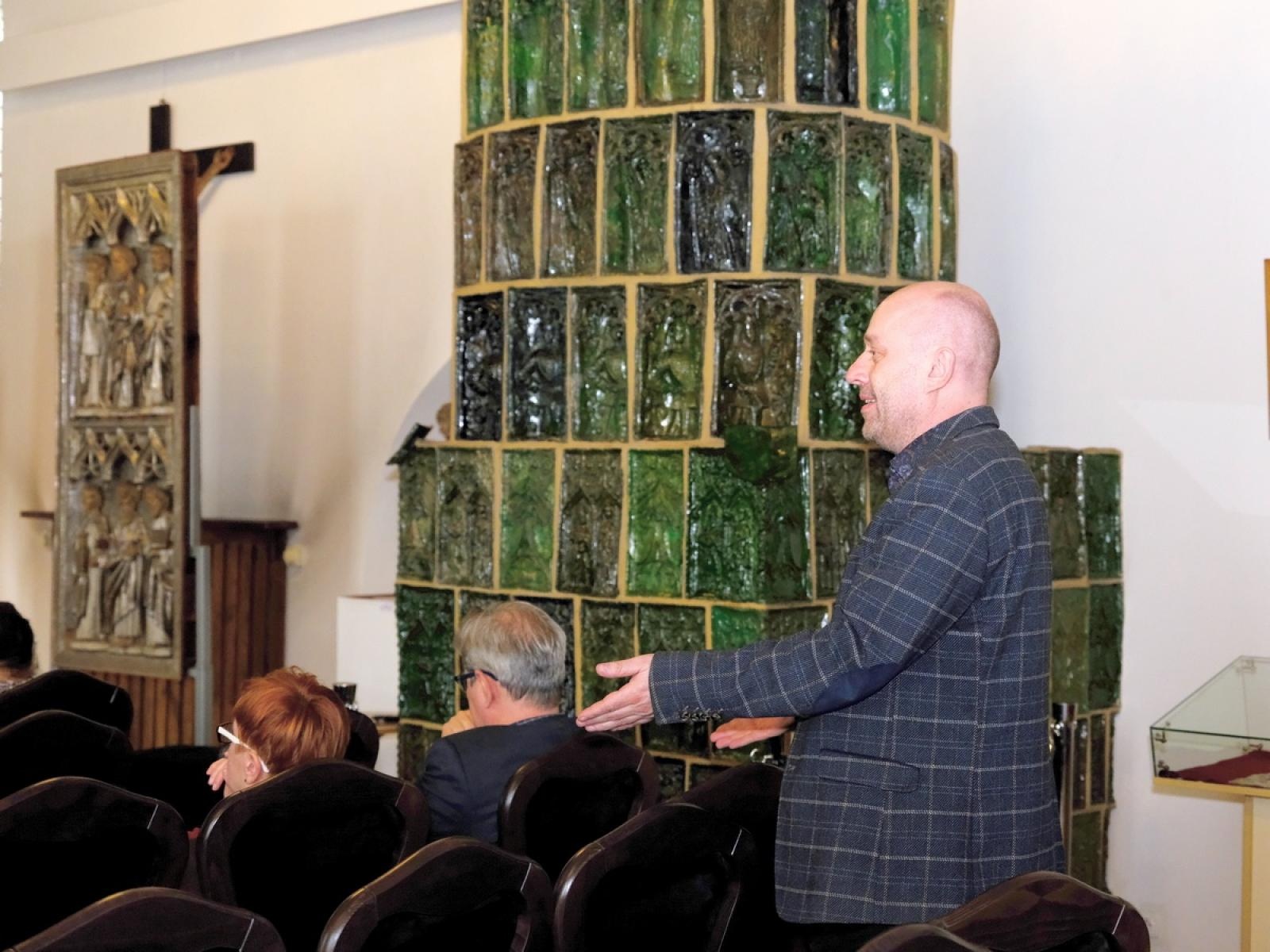 Zdjęcie w galerii na portalu naszraciborz.pl: Konferencja i wystawa. O śląskich zwyczajach w Muzeum wiadomości z regionu