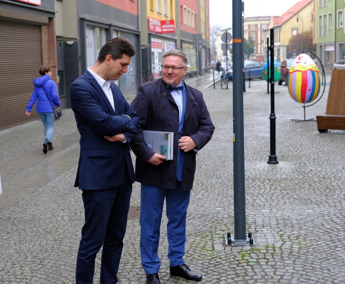 Zdjęcie w galerii na portalu naszraciborz.pl: Konferencja i wystawa. O śląskich zwyczajach w Muzeum wiadomości z regionu
