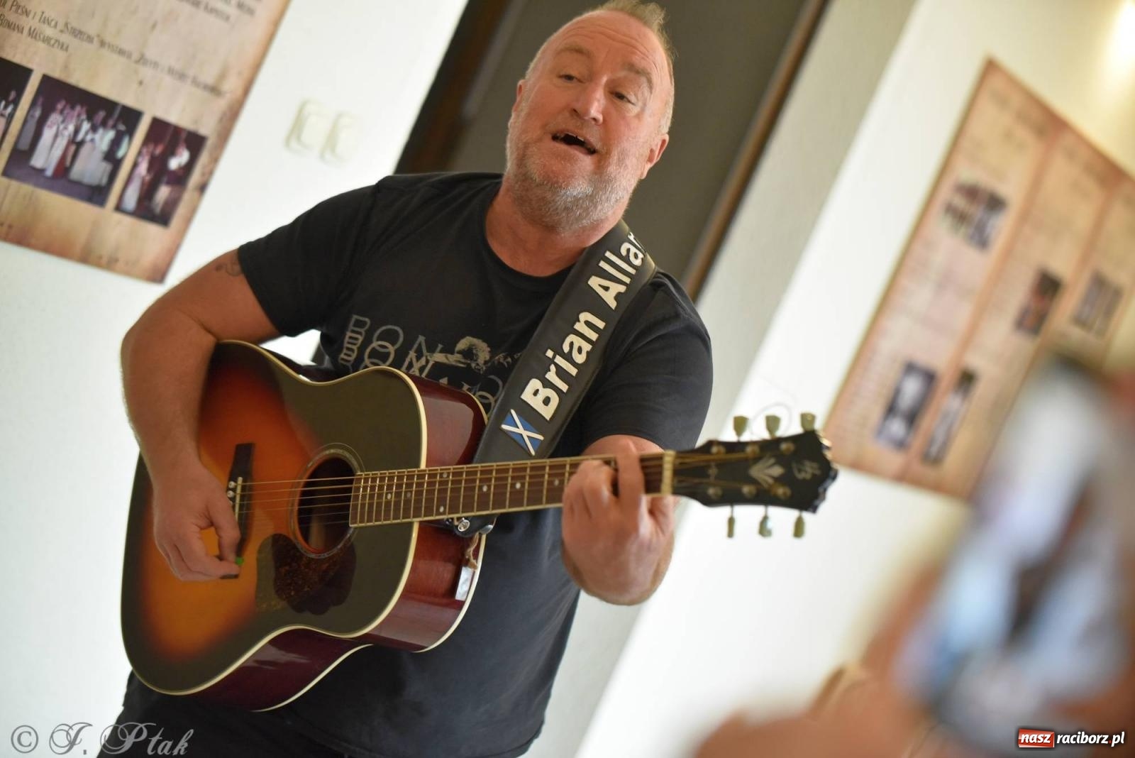 Zdjęcie w galerii na portalu naszraciborz.pl: Rock for Ukraine w Raciborzu [FOTO i WIDEO] wiadomości z regionu
