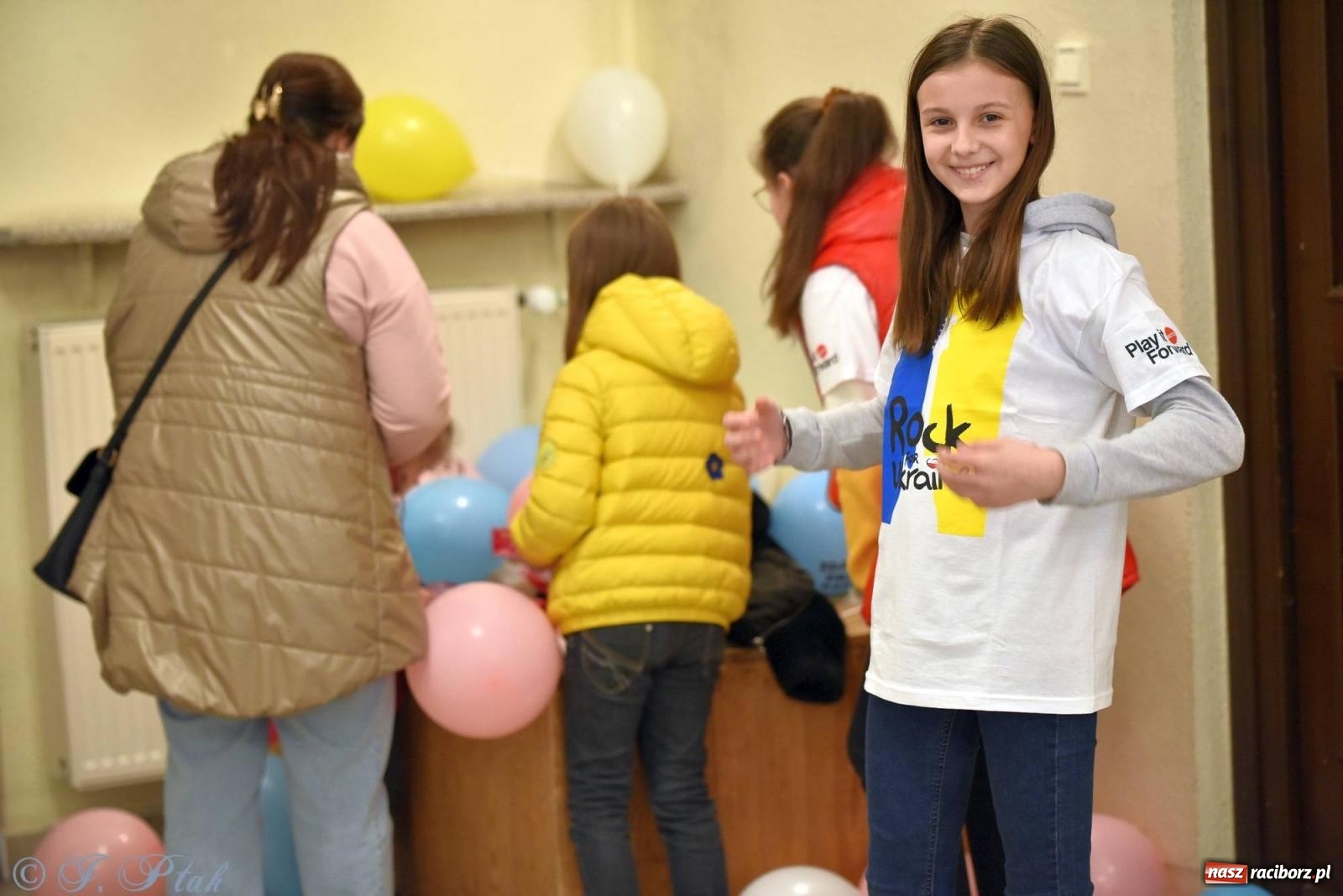 Zdjęcie w galerii na portalu naszraciborz.pl: Rock for Ukraine w Raciborzu [FOTO i WIDEO] wiadomości z regionu