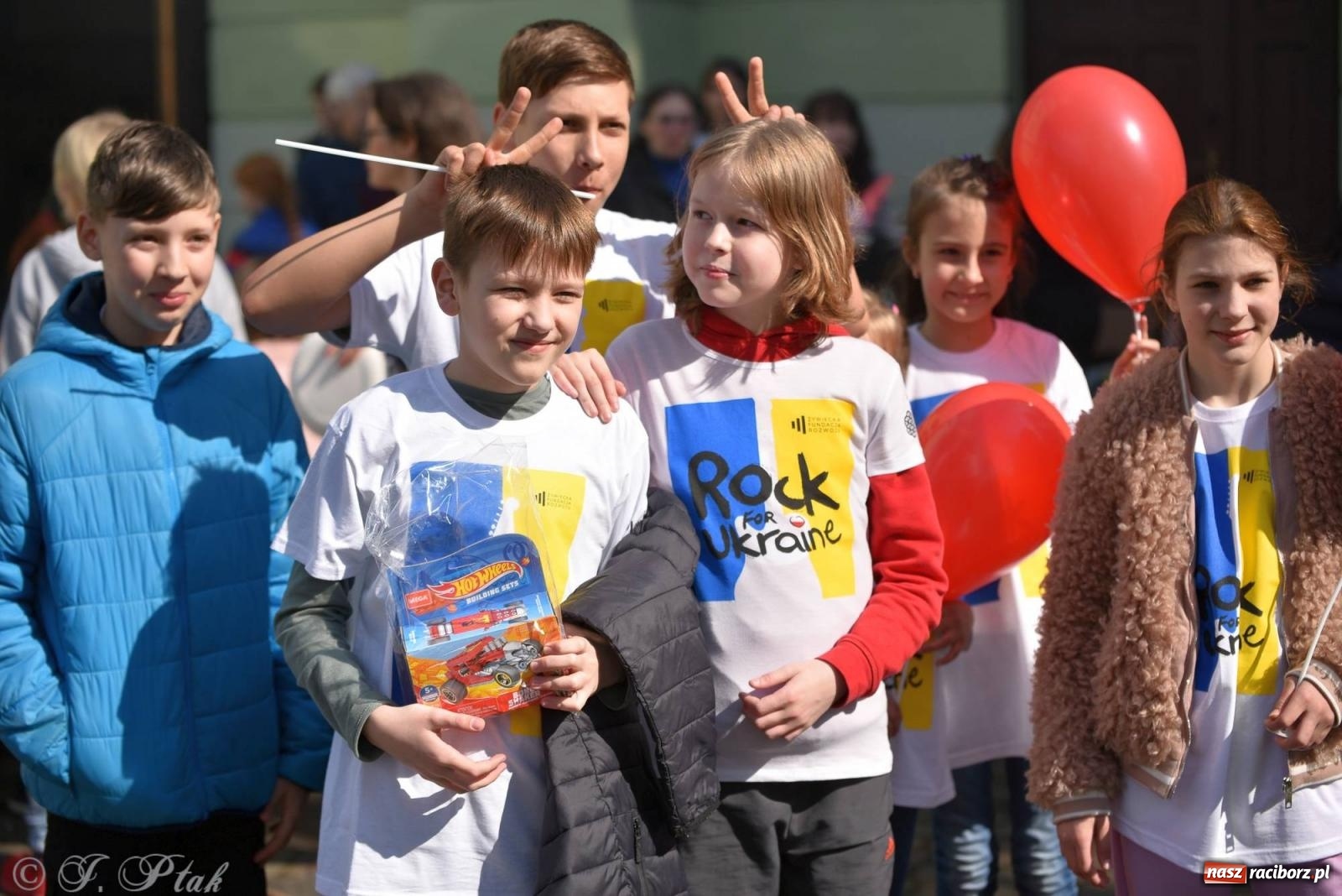 Zdjęcie w galerii na portalu naszraciborz.pl: Rock for Ukraine w Raciborzu [FOTO i WIDEO] wiadomości z regionu