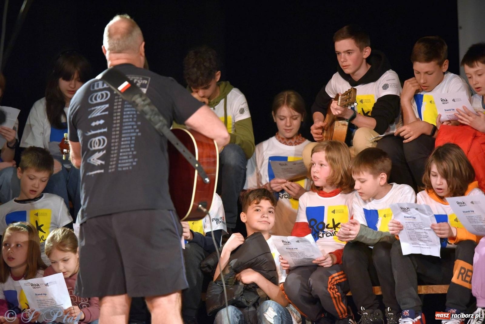 Zdjęcie w galerii na portalu naszraciborz.pl: Rock for Ukraine w Raciborzu [FOTO i WIDEO] wiadomości z regionu