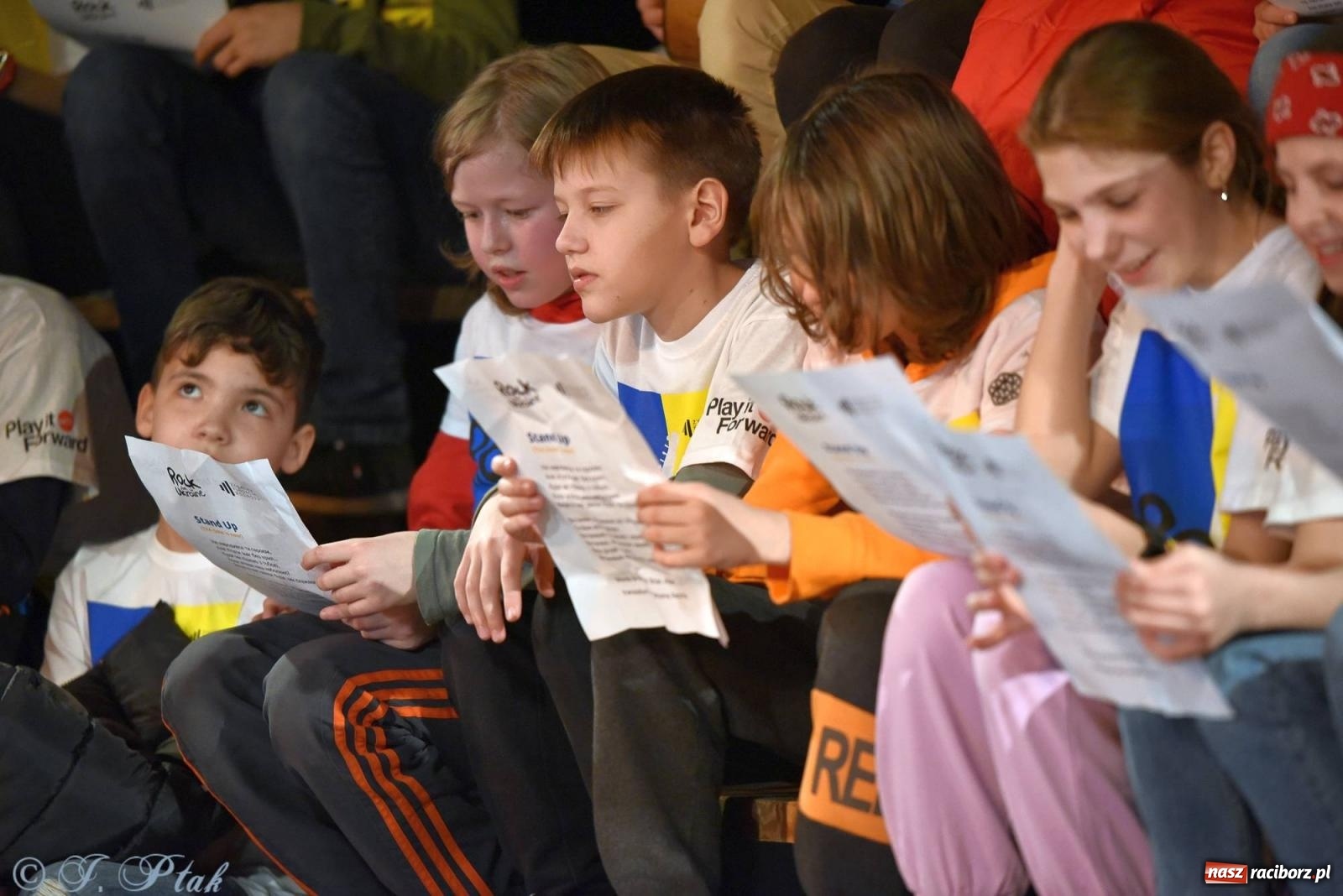 Zdjęcie w galerii na portalu naszraciborz.pl: Rock for Ukraine w Raciborzu [FOTO i WIDEO] wiadomości z regionu