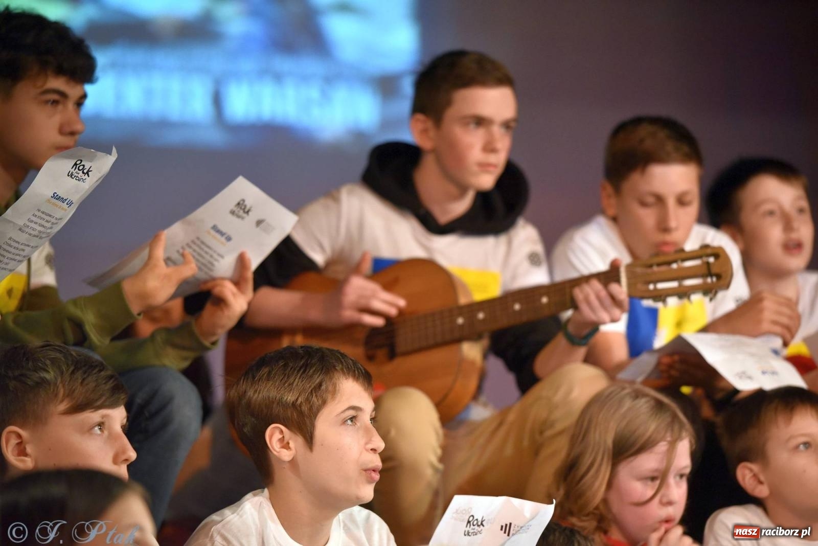 Zdjęcie w galerii na portalu naszraciborz.pl: Rock for Ukraine w Raciborzu [FOTO i WIDEO] wiadomości z regionu