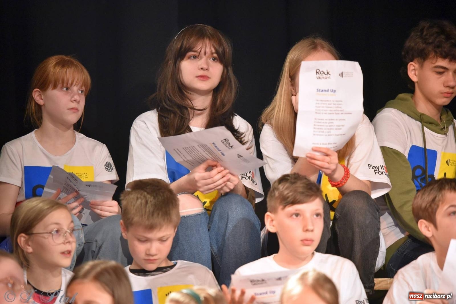 Zdjęcie w galerii na portalu naszraciborz.pl: Rock for Ukraine w Raciborzu [FOTO i WIDEO] wiadomości z regionu