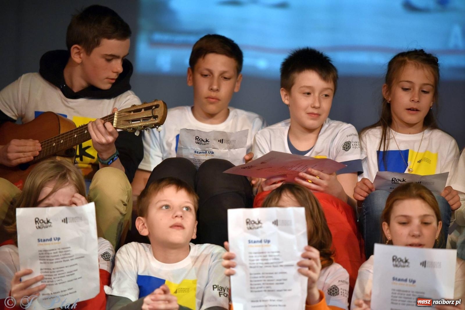 Zdjęcie w galerii na portalu naszraciborz.pl: Rock for Ukraine w Raciborzu [FOTO i WIDEO] wiadomości z regionu